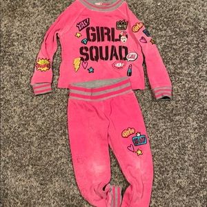 Butter pink sweatsuit set size 4T